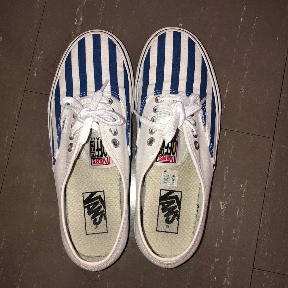 Lightly used vintage VANS.